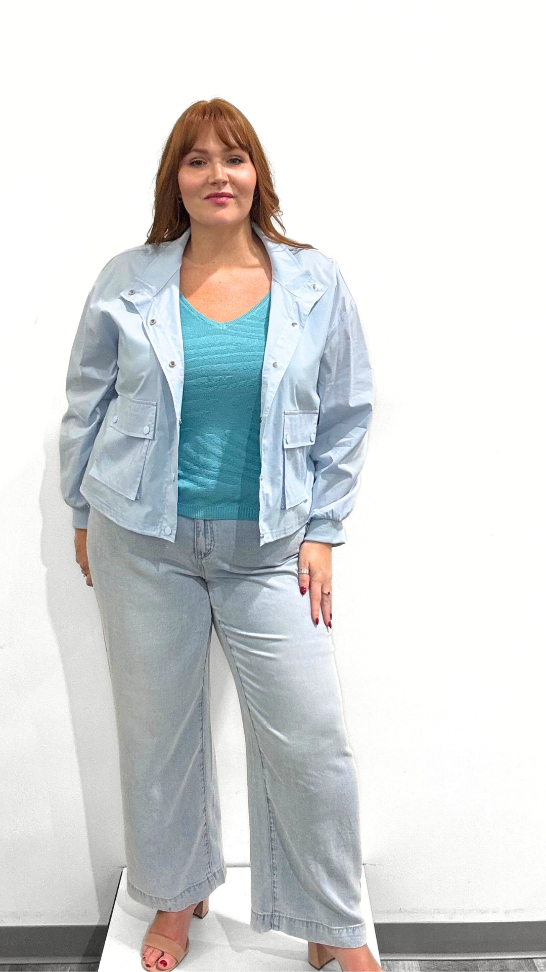 Tribal Audrey Hugging Wide Denim