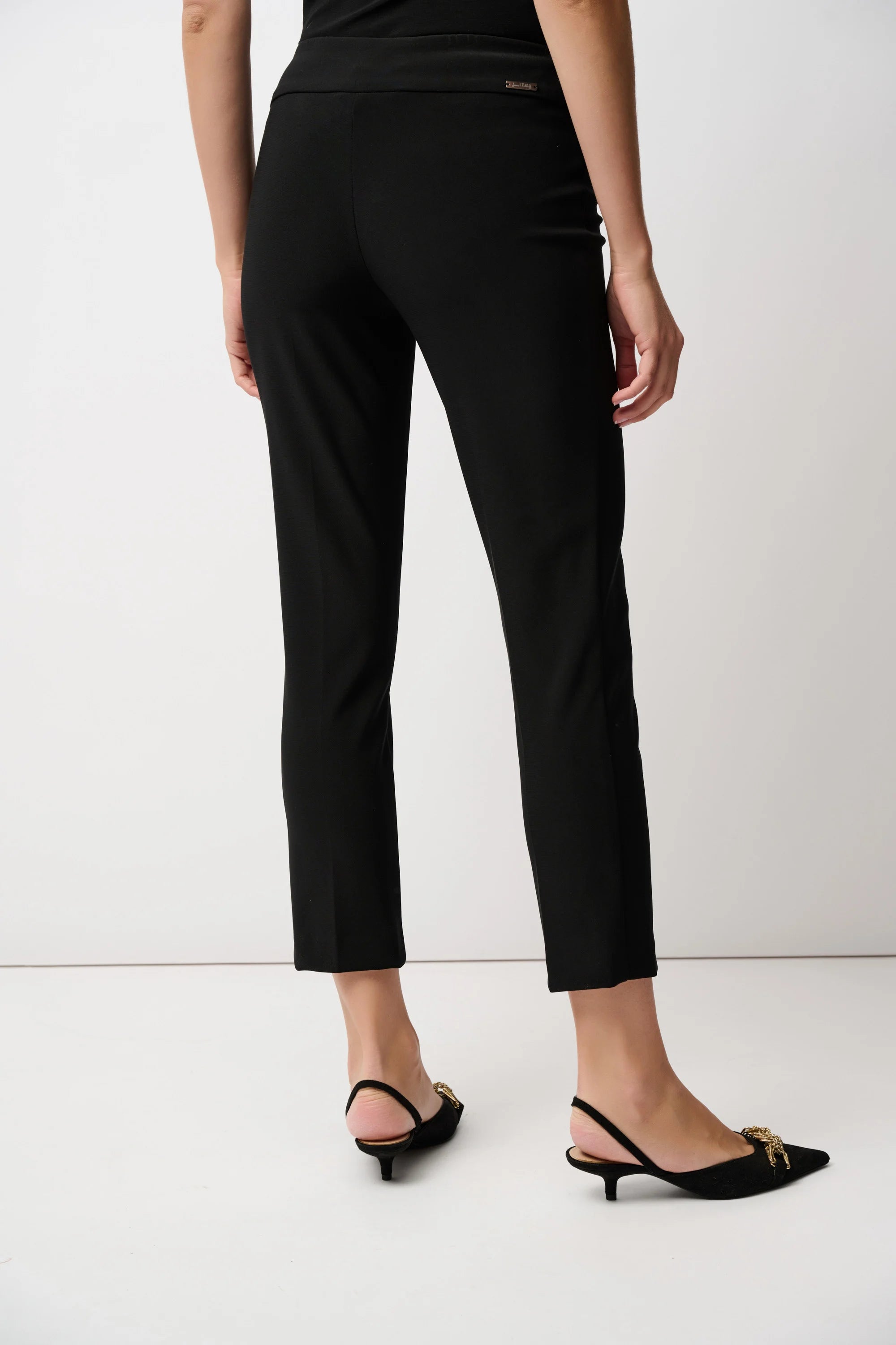Joseph Ribkoff Classic Crop Pant