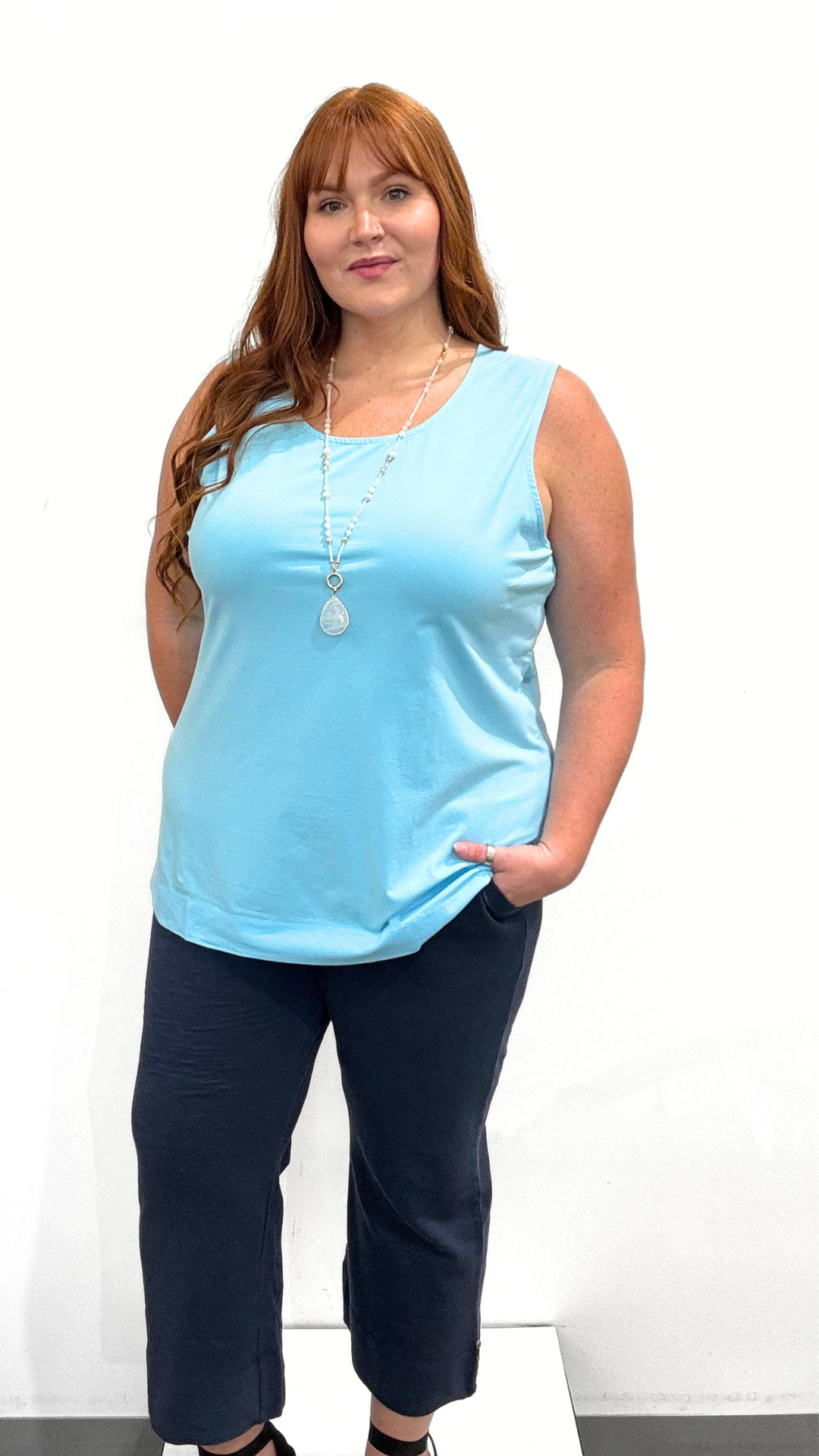 Wild Palms Side Button Capri