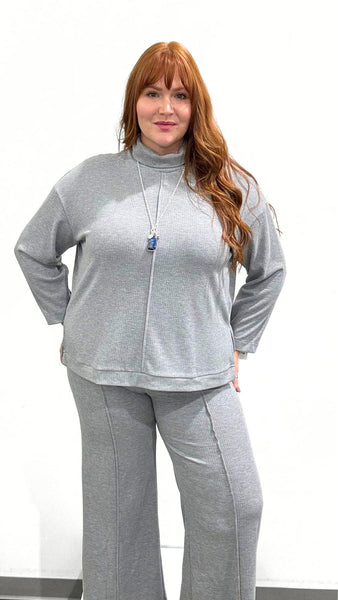 Mat Mock Neck