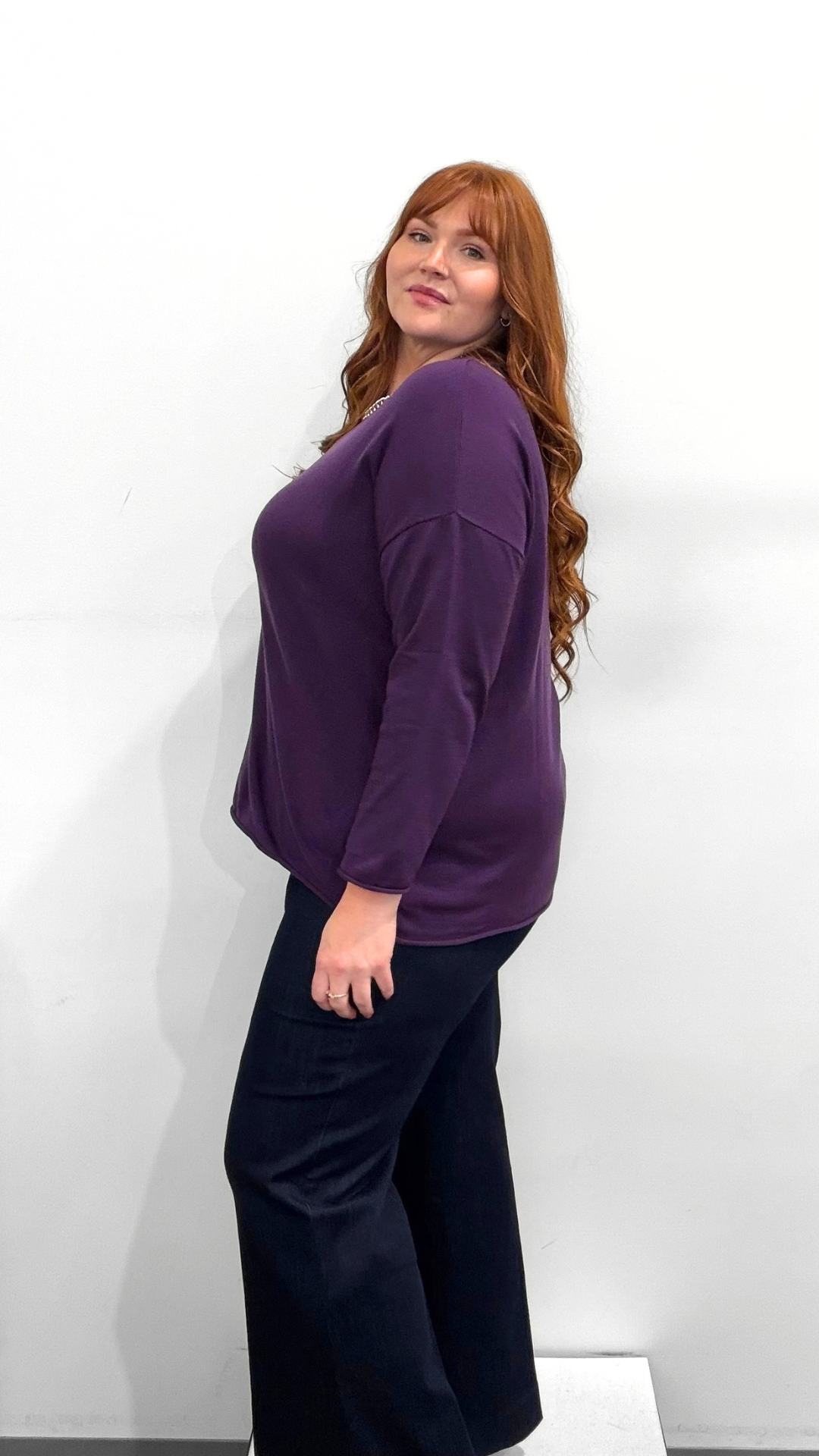 Mat V-neck Sweater