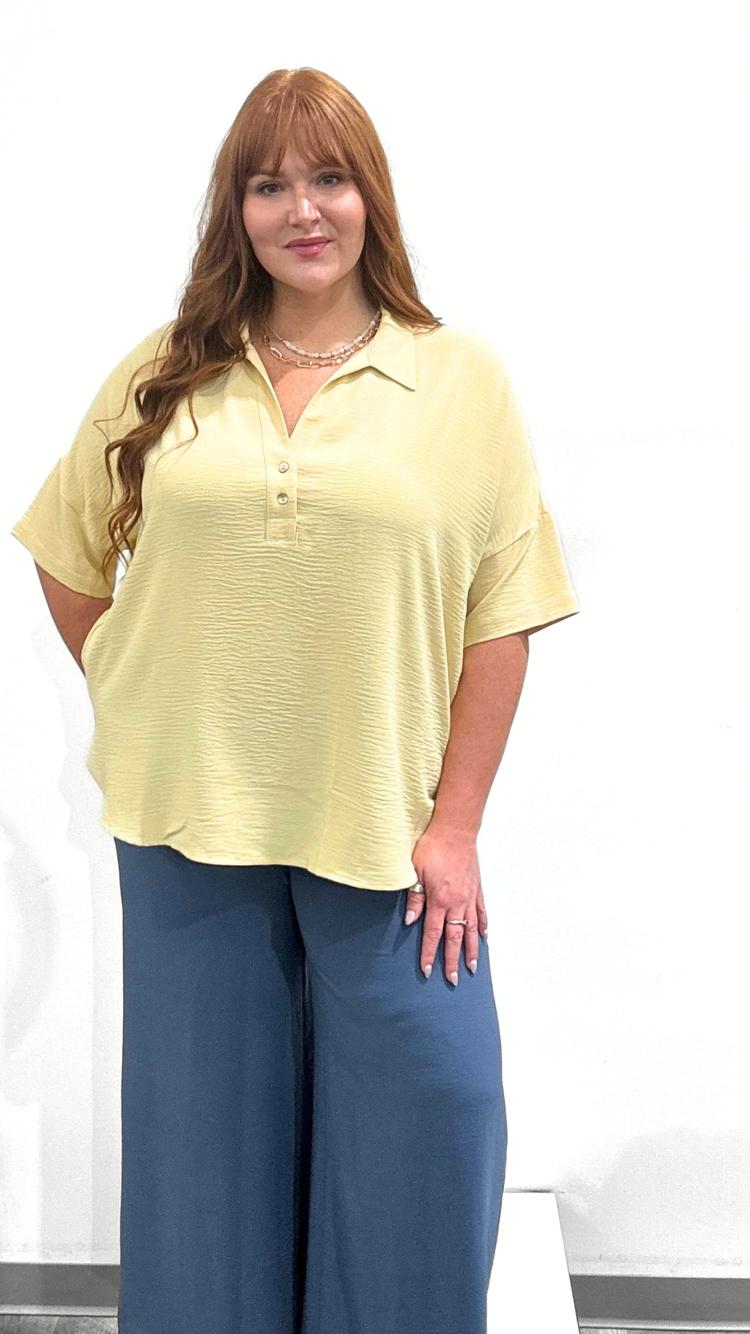 Mat Classic Collar Blouse