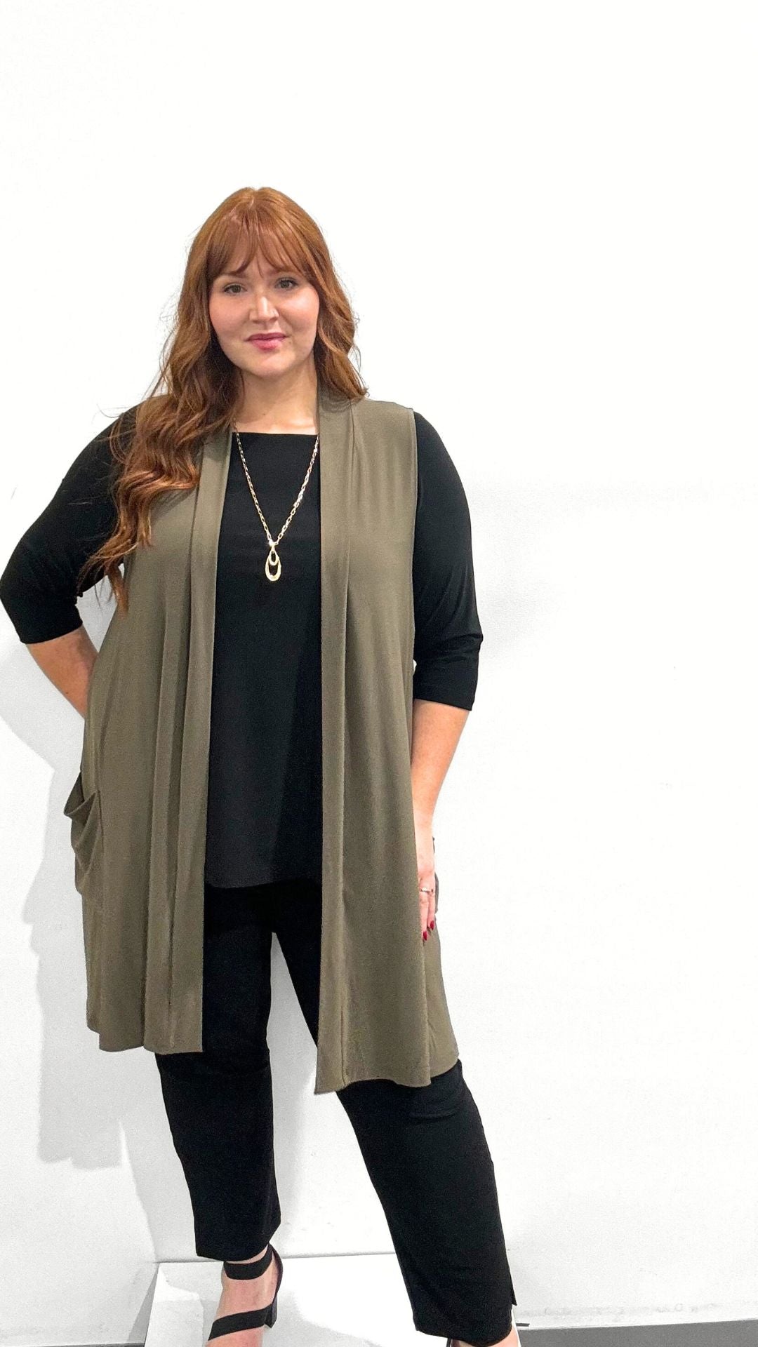 Sympli Essential Midi Vest