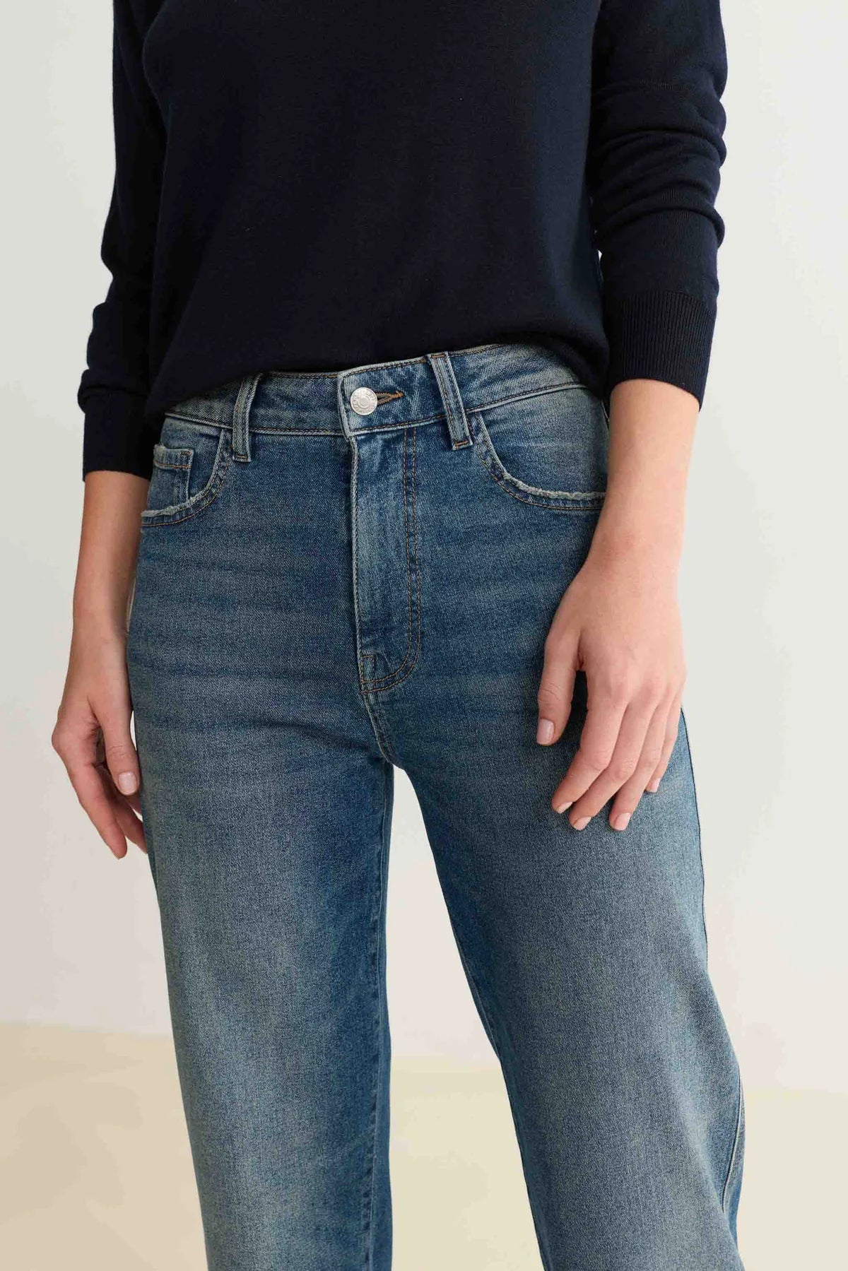 Warp And Weft SAT 90s Straight