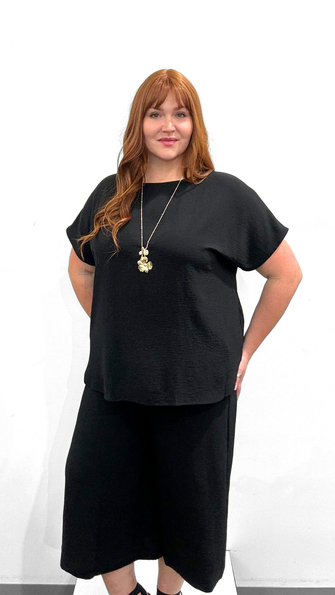 Mat Short Sleeve Blouse