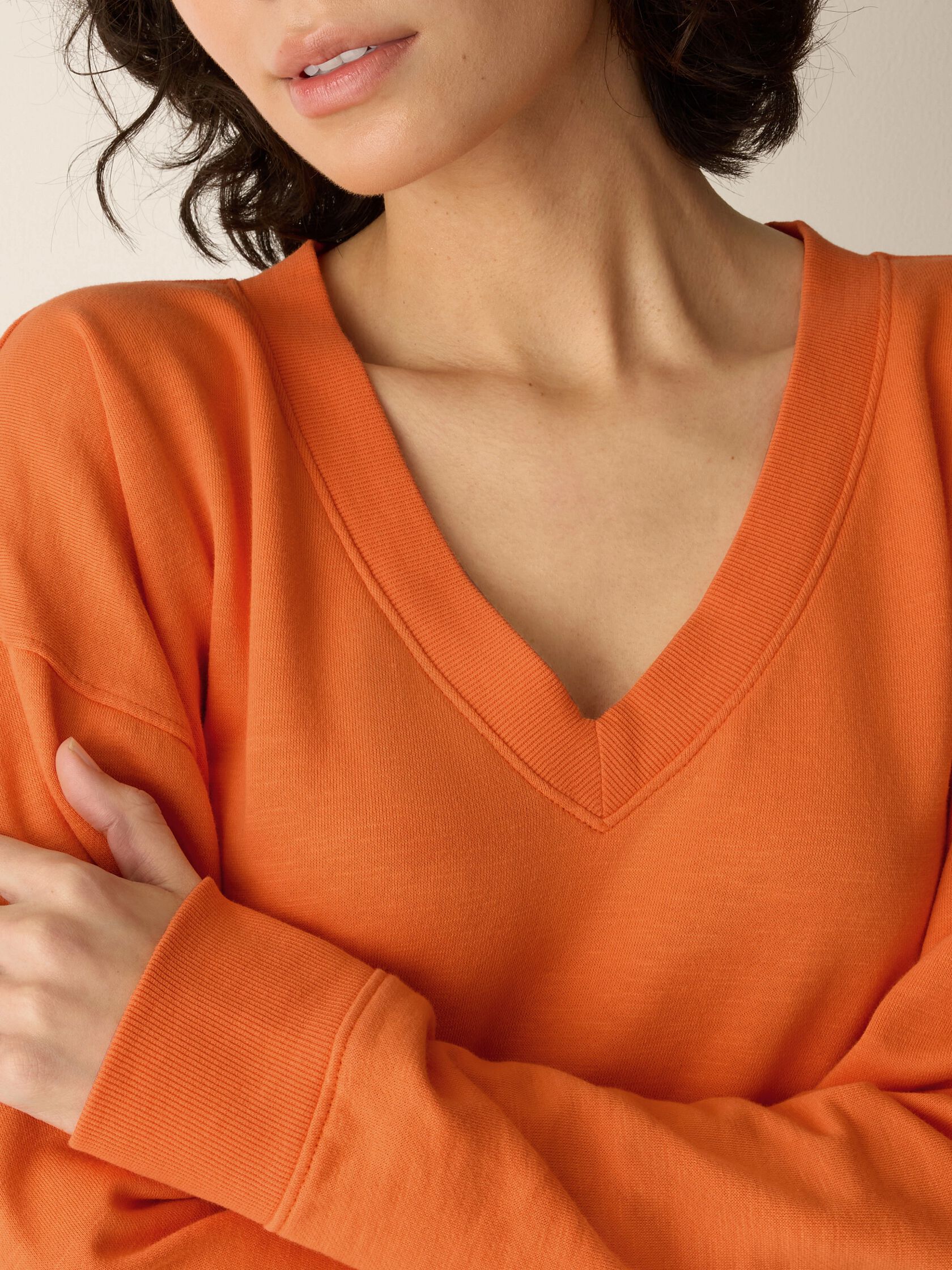 (Pre-Order) Eileen Fisher V-Neck Long Sweatshirt