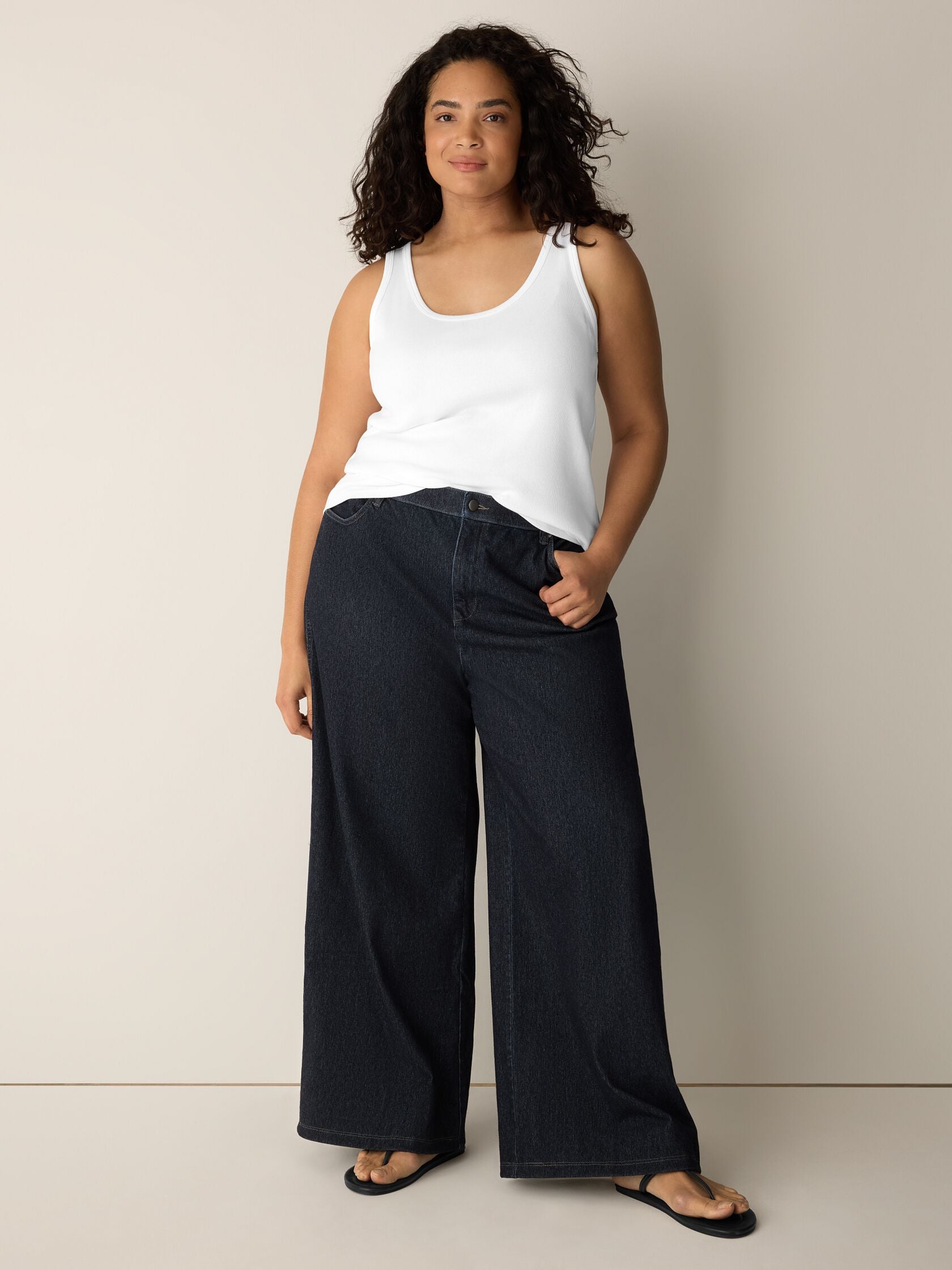 (Pre-Order) Eileen Fisher Scoop Neck Slim Tank