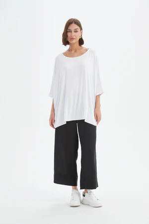 Tirelli Oversized Boxy Tee