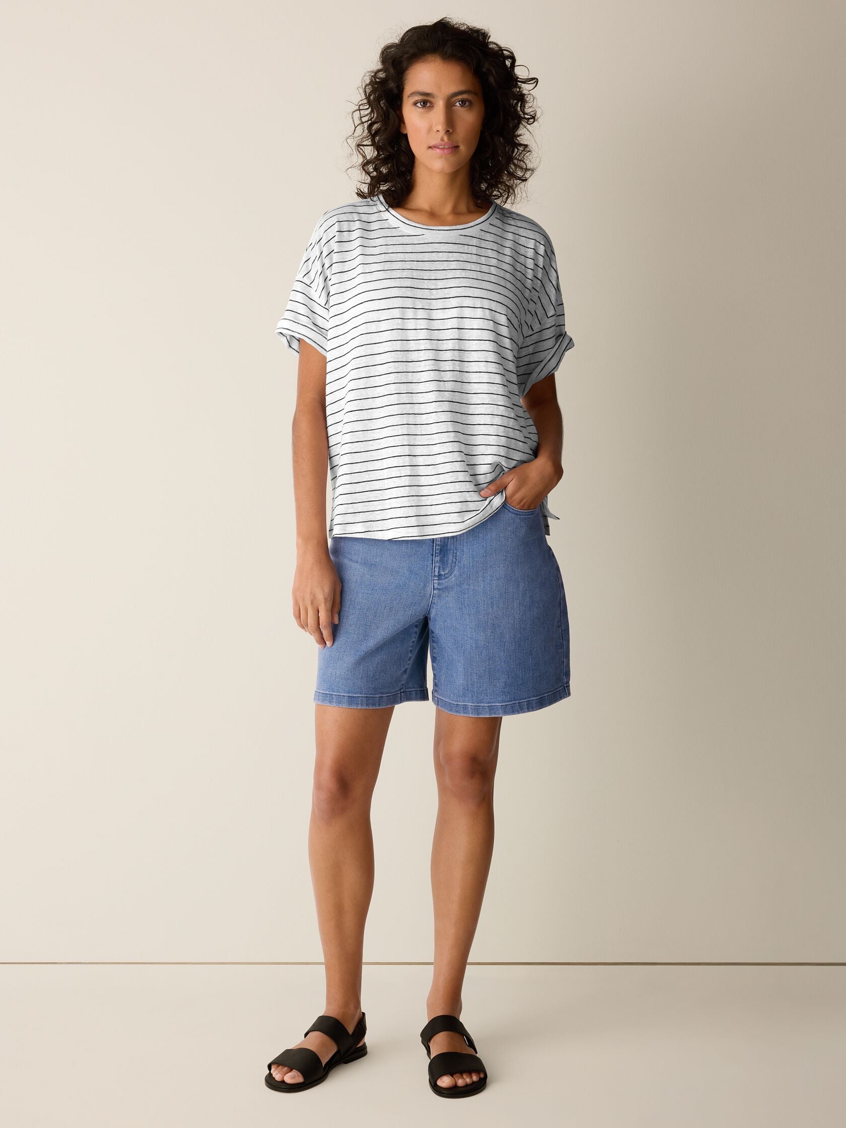 Eileen Fisher Crew Neck Short Sleeve Box Top