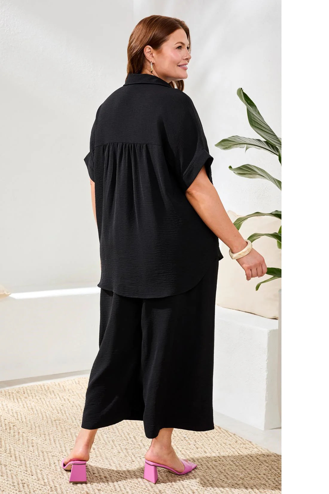 Tribal Air flow Short Sleeve Shirt