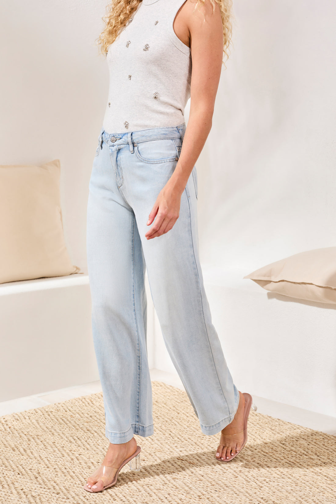 Tribal Audrey Hugging Wide Denim
