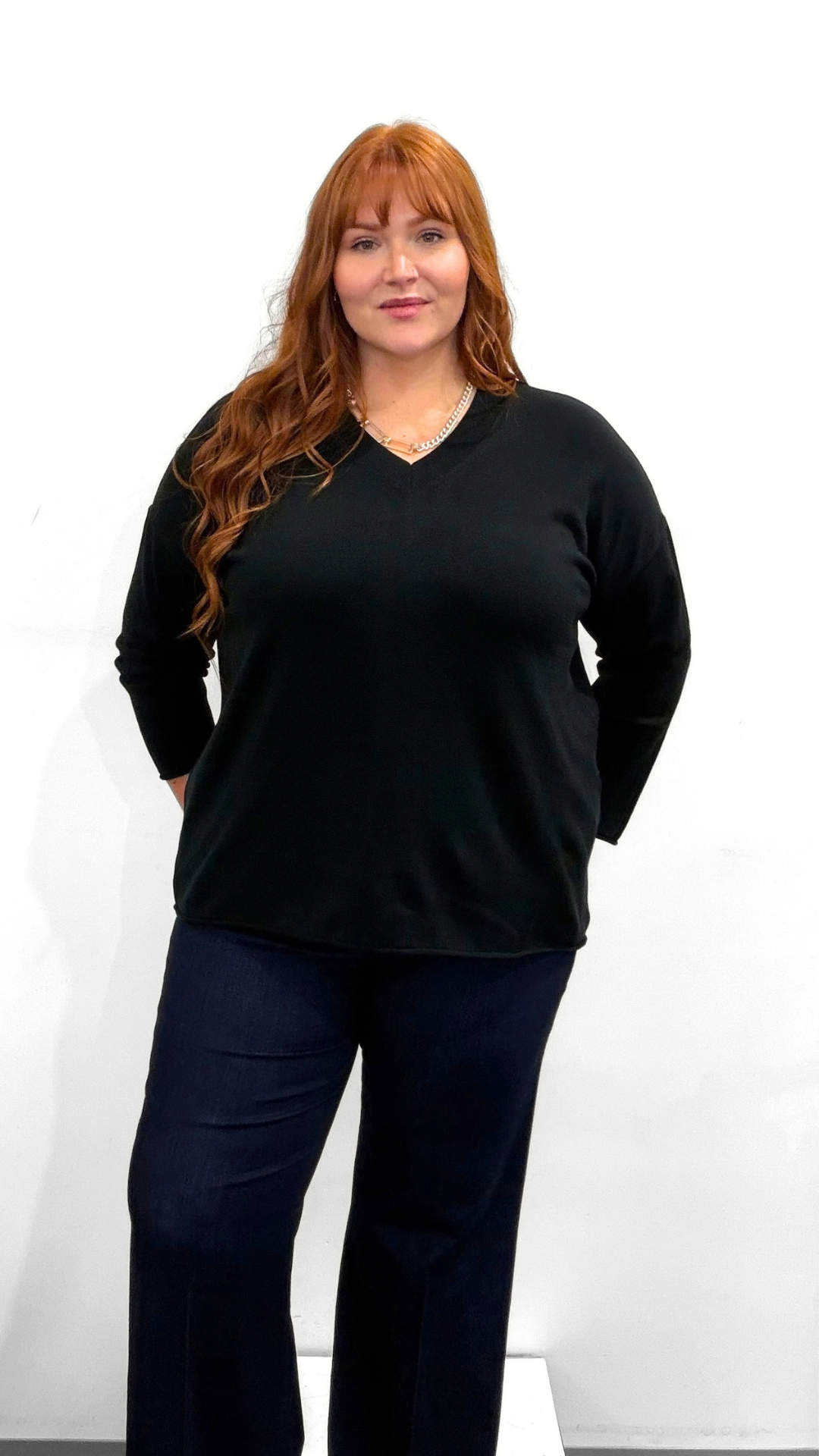Mat V-neck Sweater