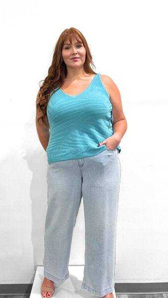 Tribal Audrey Hugging Wide Denim