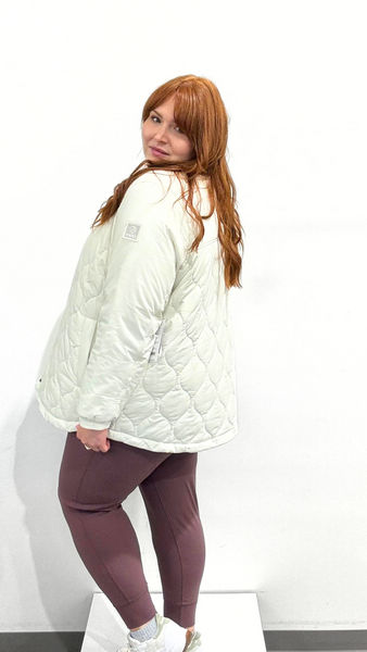 MPG Fascinate Insulated Shirt Jacket with Welts