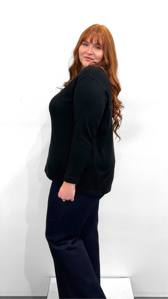 MAT Front Seam Sweater