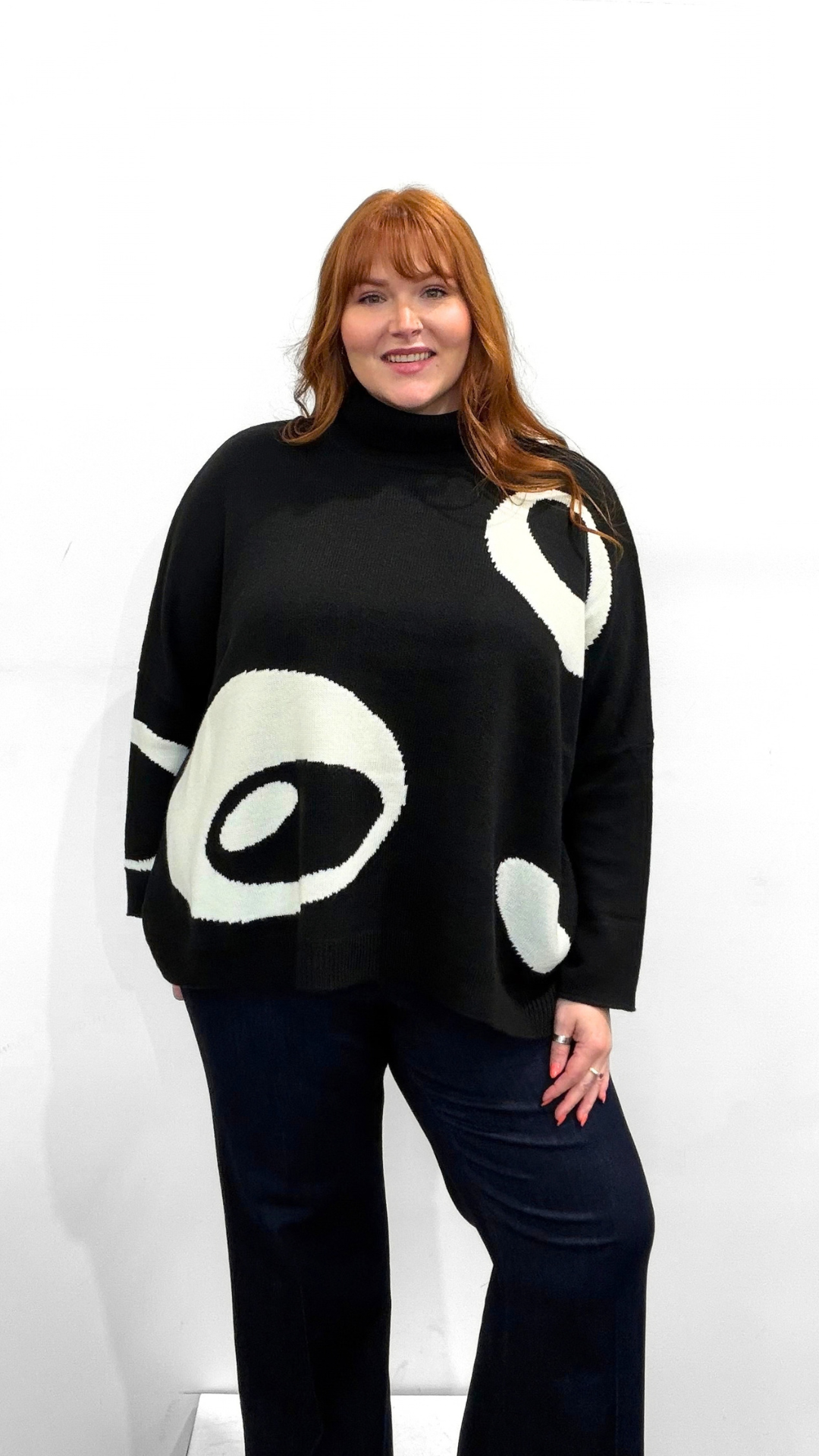 Tirelli Circle Sweater