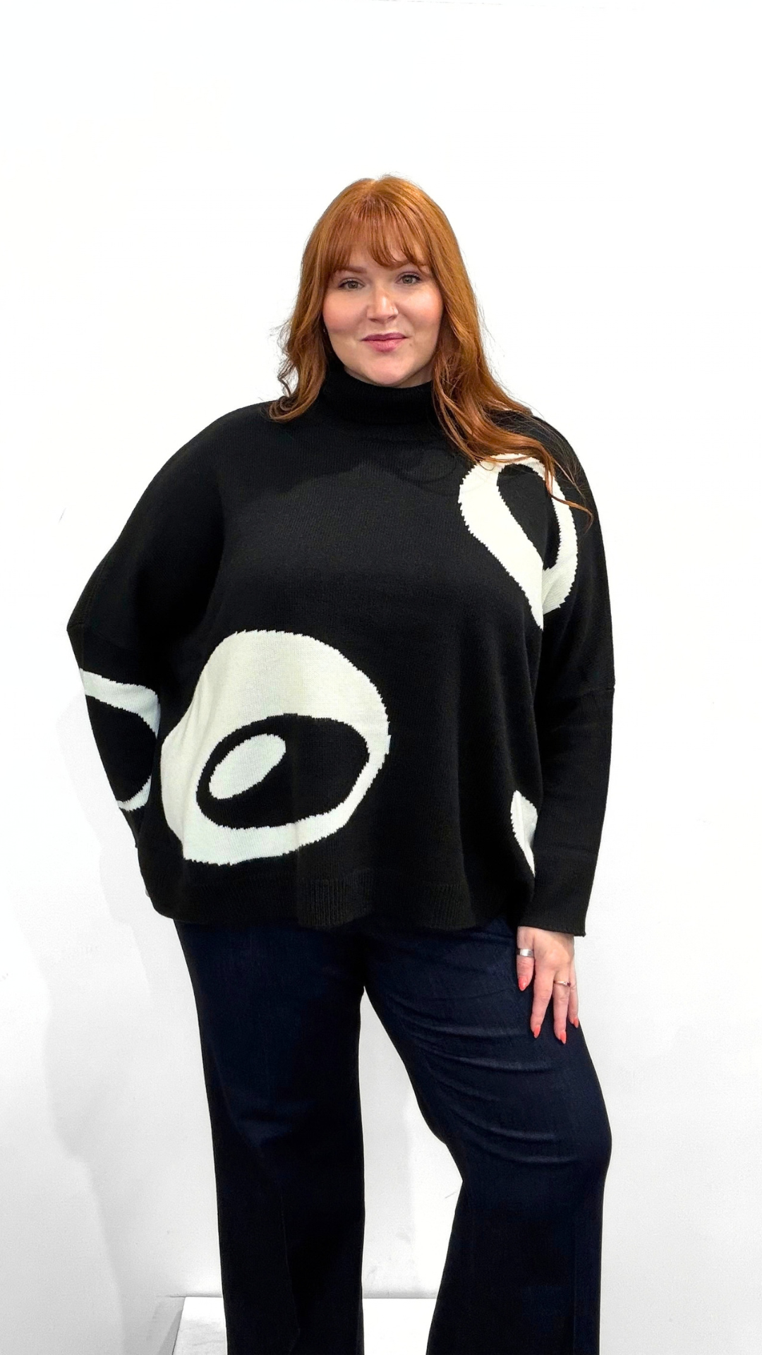Tirelli Circle Sweater