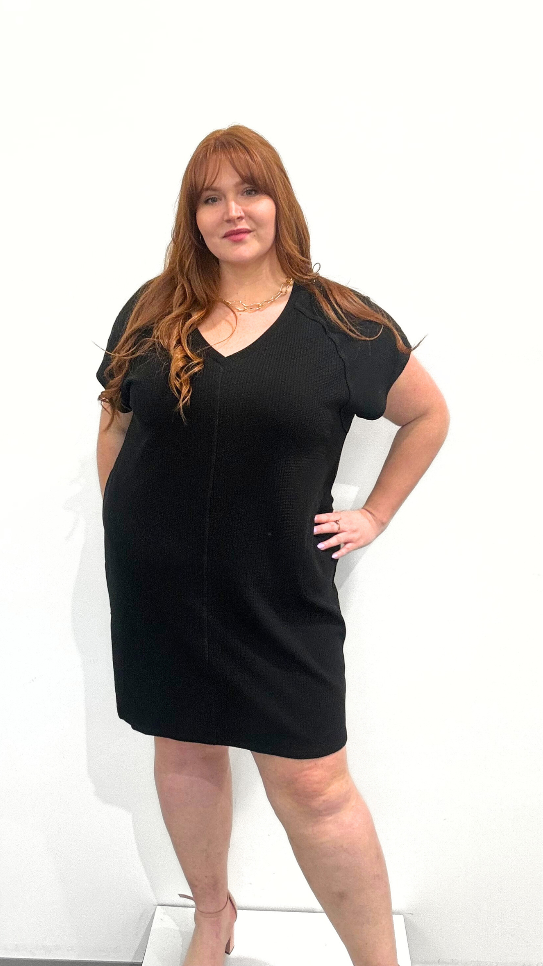 Tribal Short Sleeve V-Neck Dress