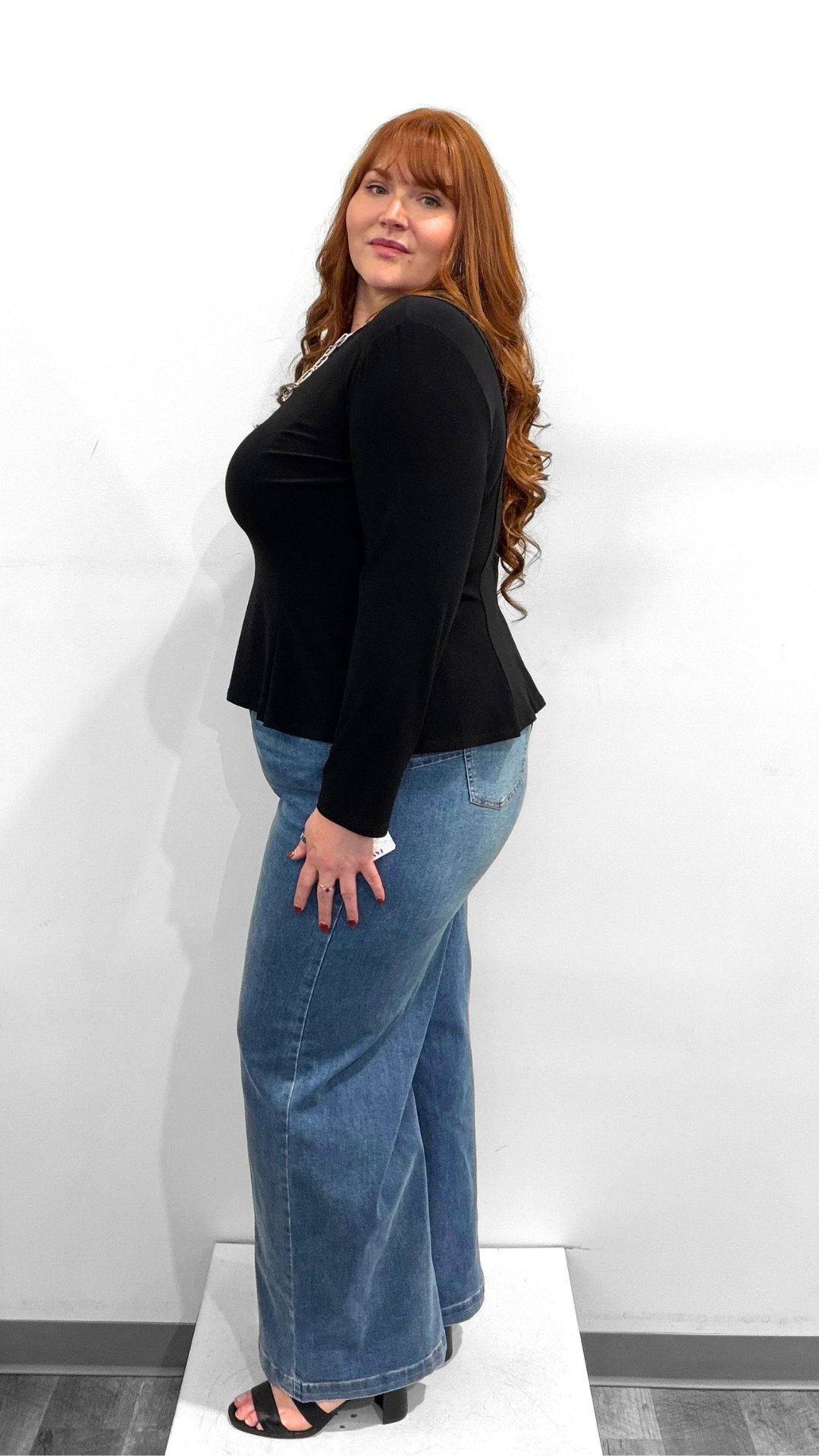 Frank Lyman Peplum shirt