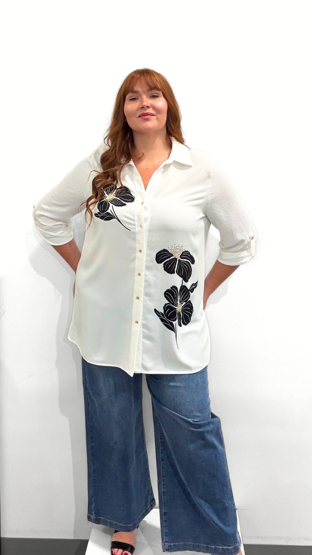 Frank Lyman Floral Classic Blouse