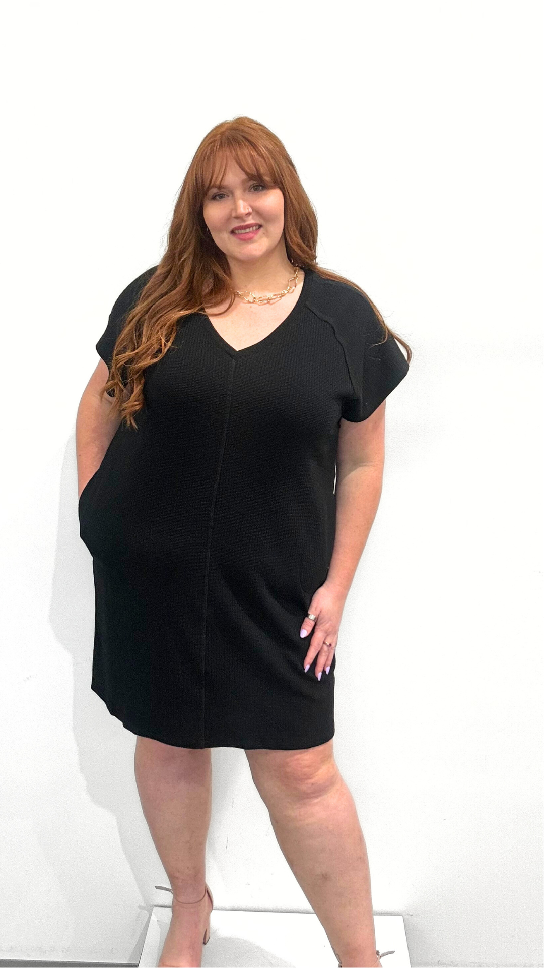 Tribal Short Sleeve V-Neck Dress