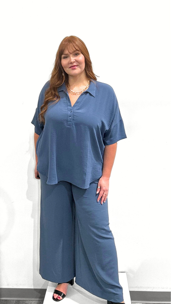 Mat Classic Collar Blouse