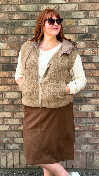 Dex Hooded Boucle Vest