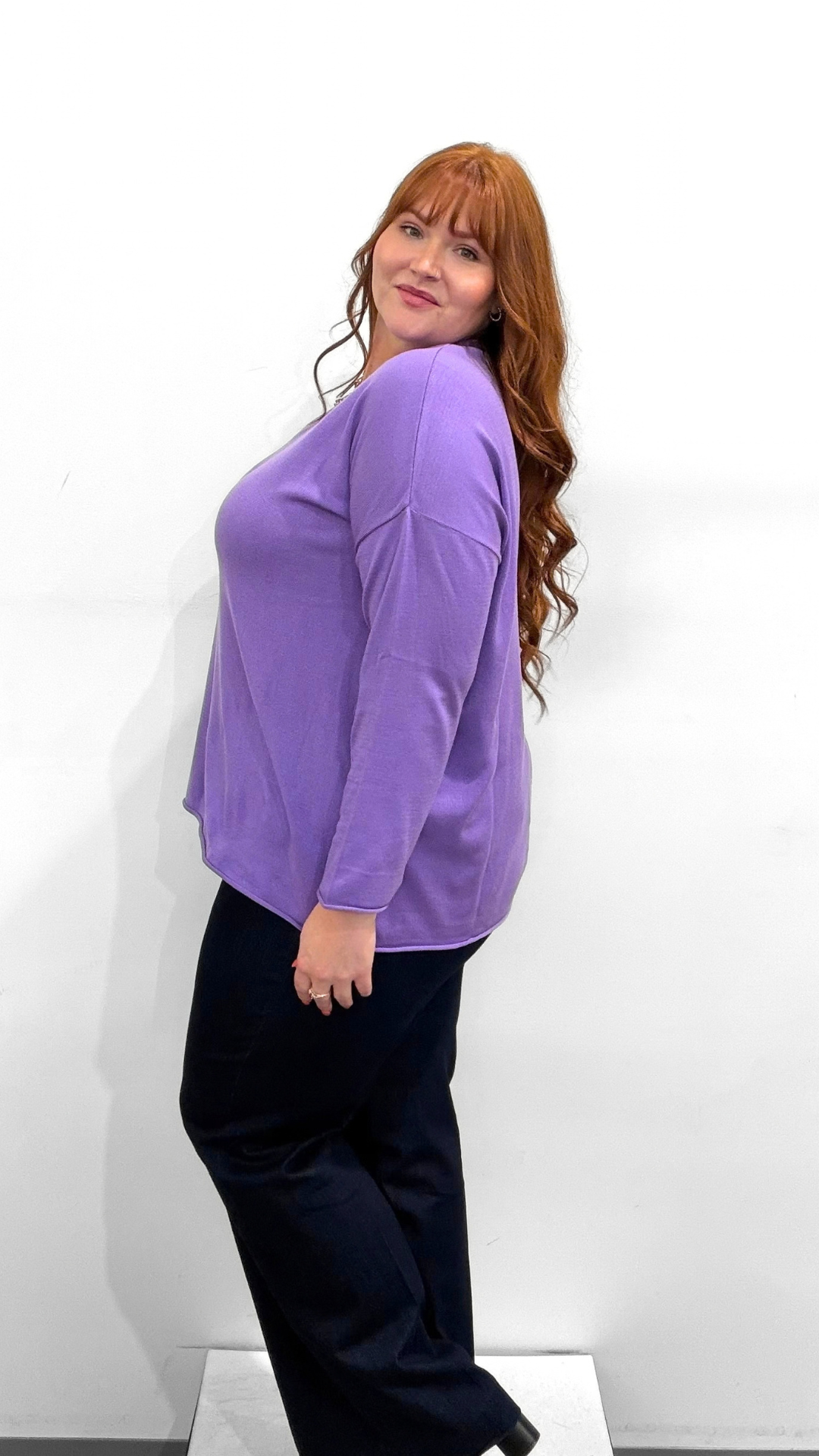 Mat V-neck Sweater
