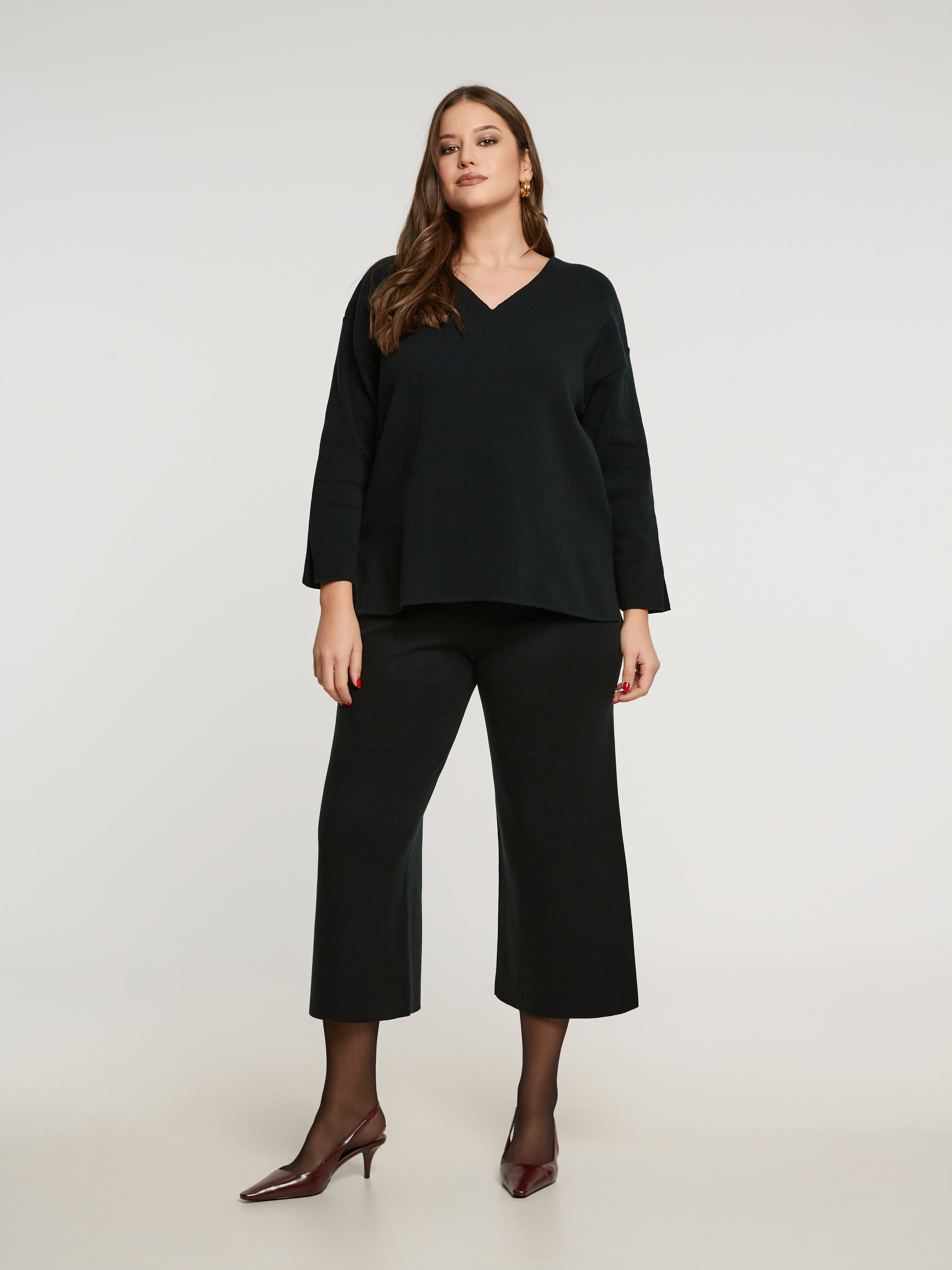 Mat V-Neck Sweater