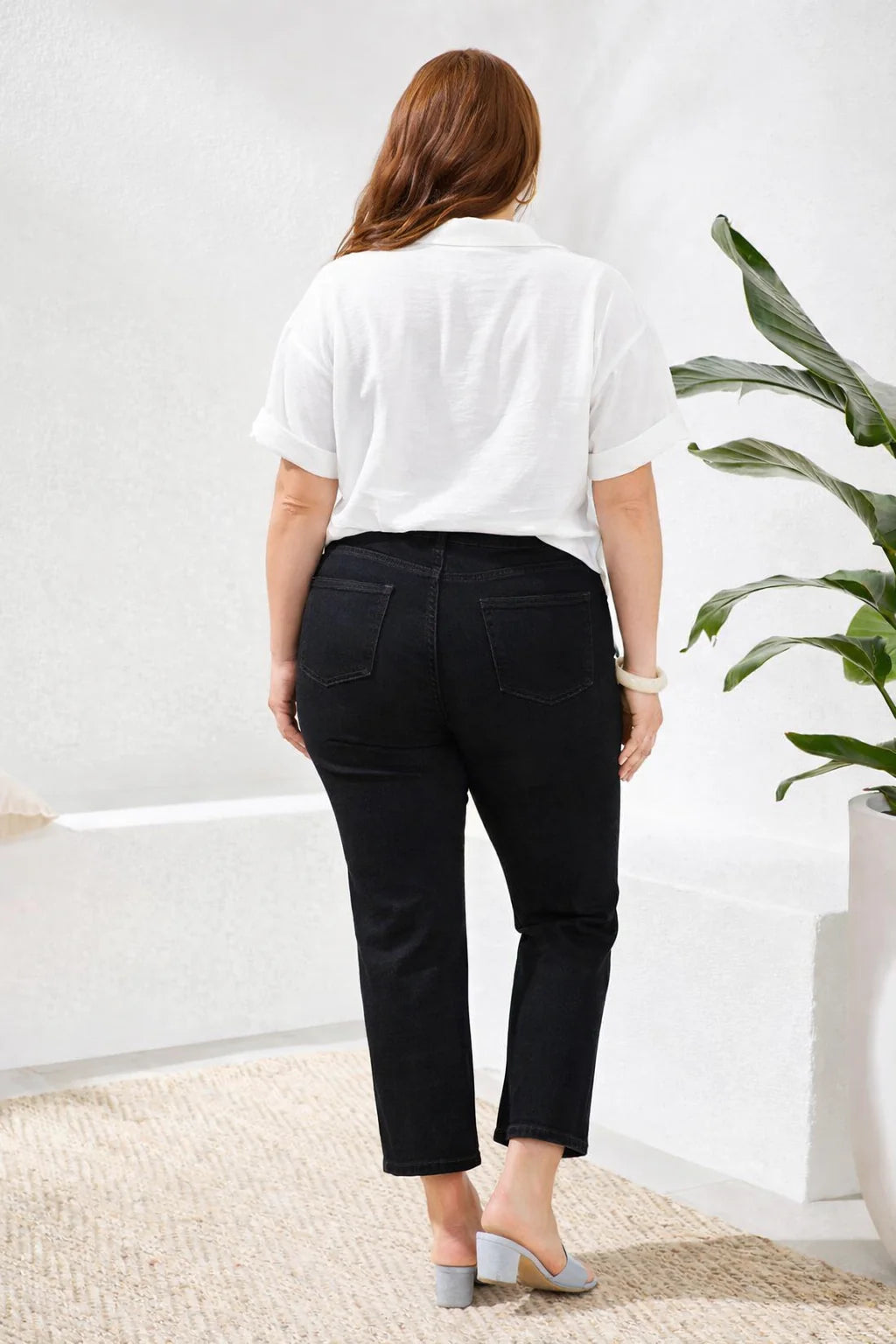Tribal Spohia Crop Micro Flare Jean