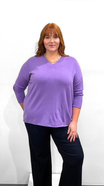 Mat V-neck Sweater