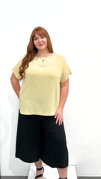 Mat Short Sleeve Blouse