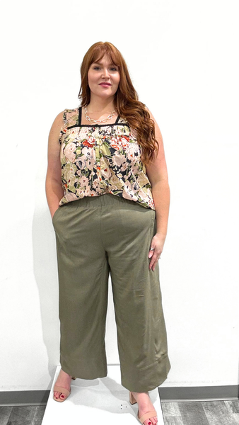 Dex Button Front Tank