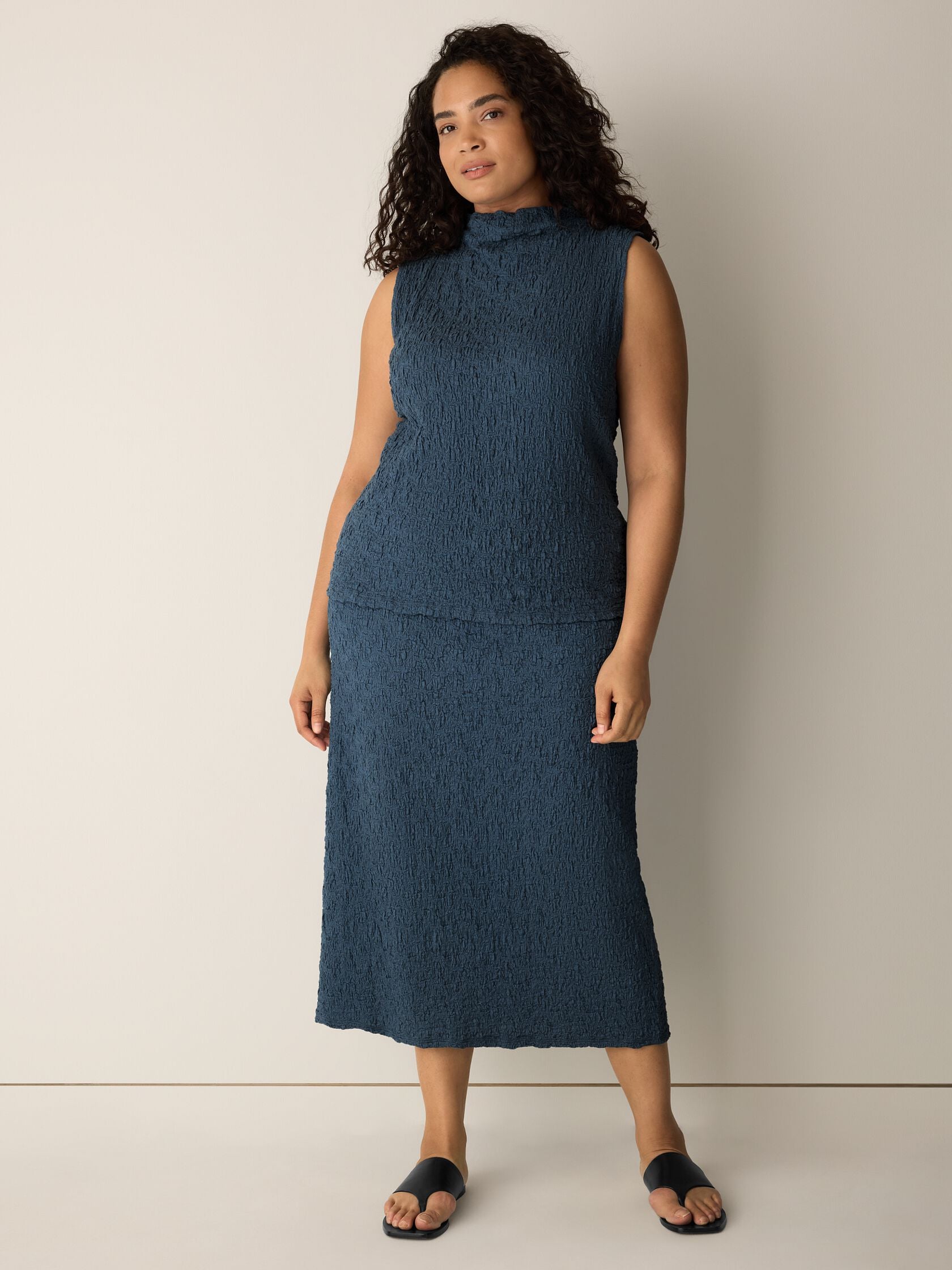 (Pre-Order) Eileen Fisher Funnel Neck Slim Tank
