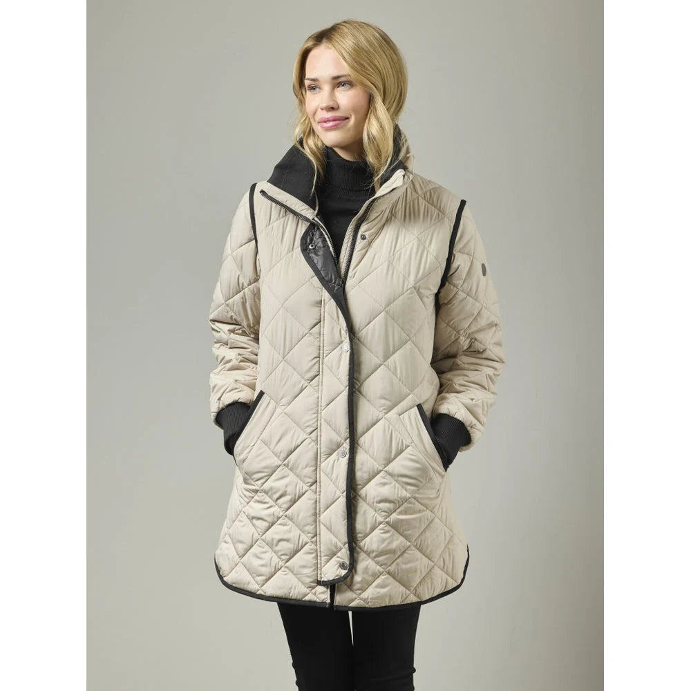 Junge Margrethe Quilted Coat