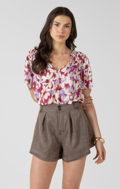 Dex Flutter Sleeve Blouse